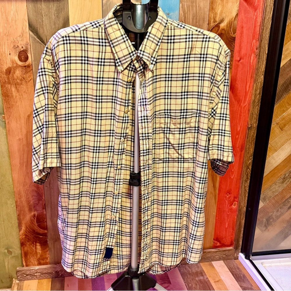 Burberry London Vintage Nova Check T-Shirt (XL) - Picture 2 of 7